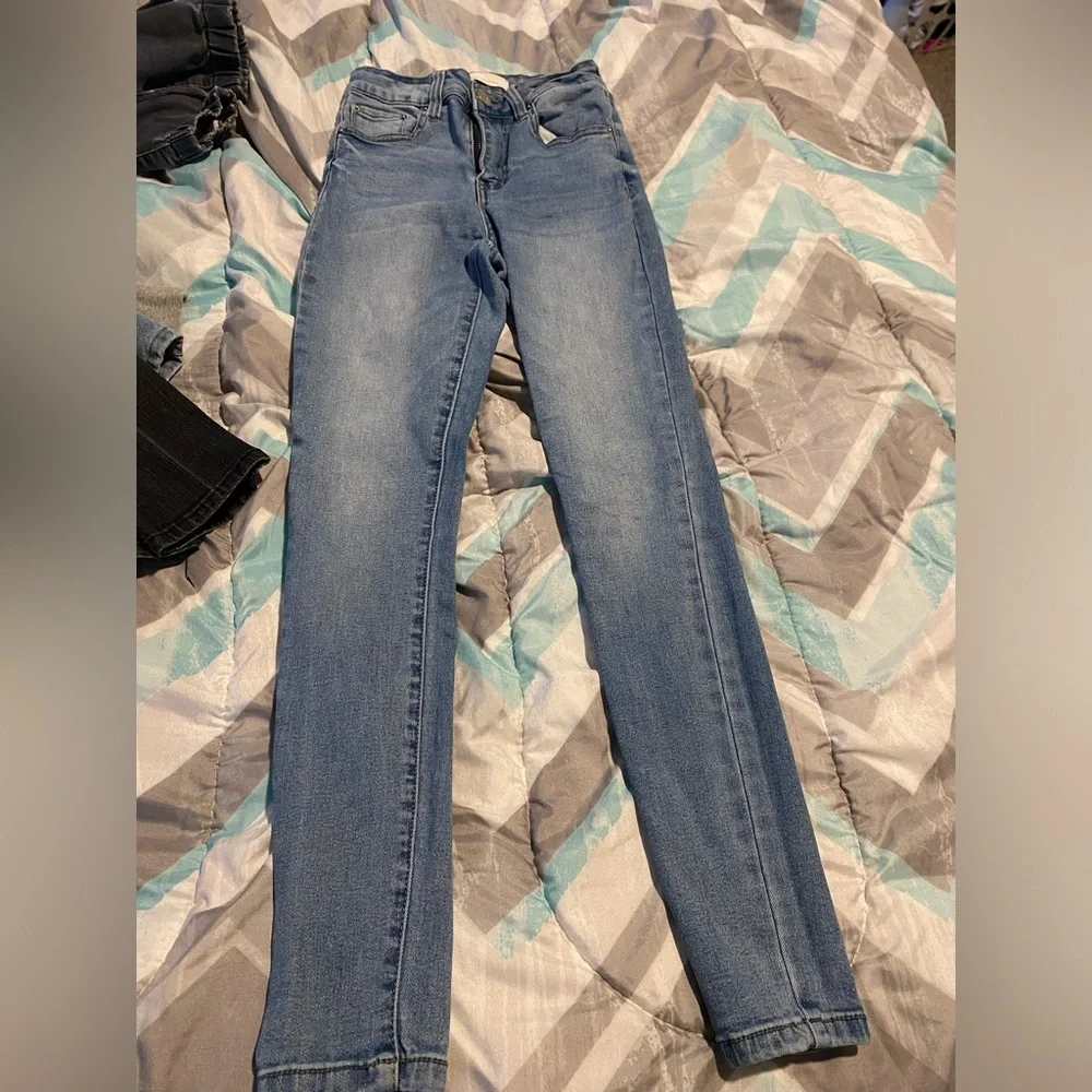 Jeans - Picture 1 of 1
